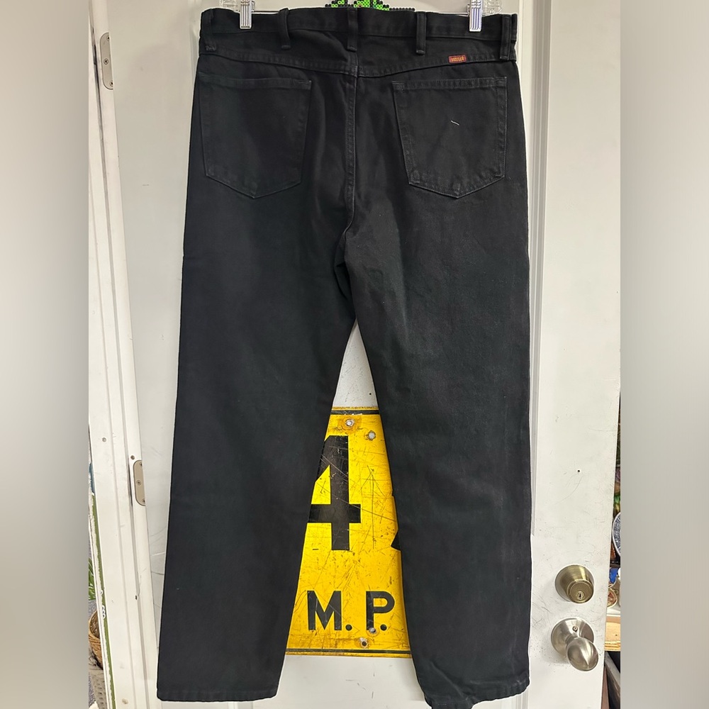 Men’s Rustler Jeans - Picture 4 of 6
